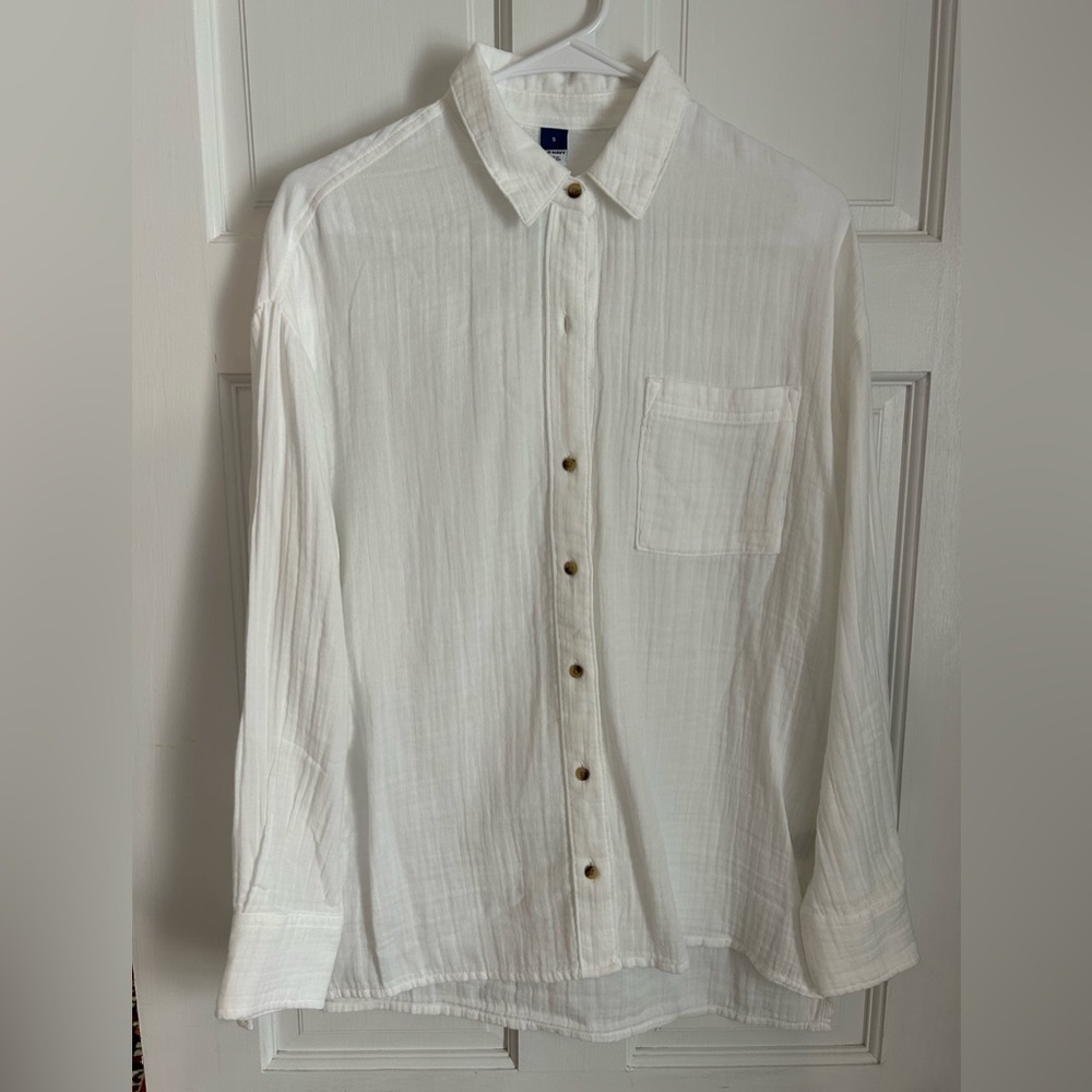 Old Navy Women's White Gauze Button Down Shirt